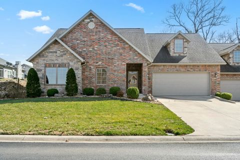 Duplex in Branson MO 126 Lake Hills Drive.jpg