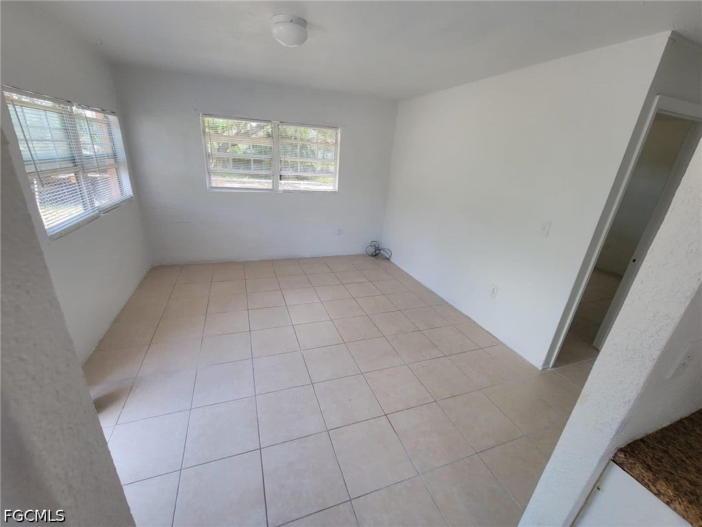 2640 Saint Charles St, Fort Myers, FL 33916 photo