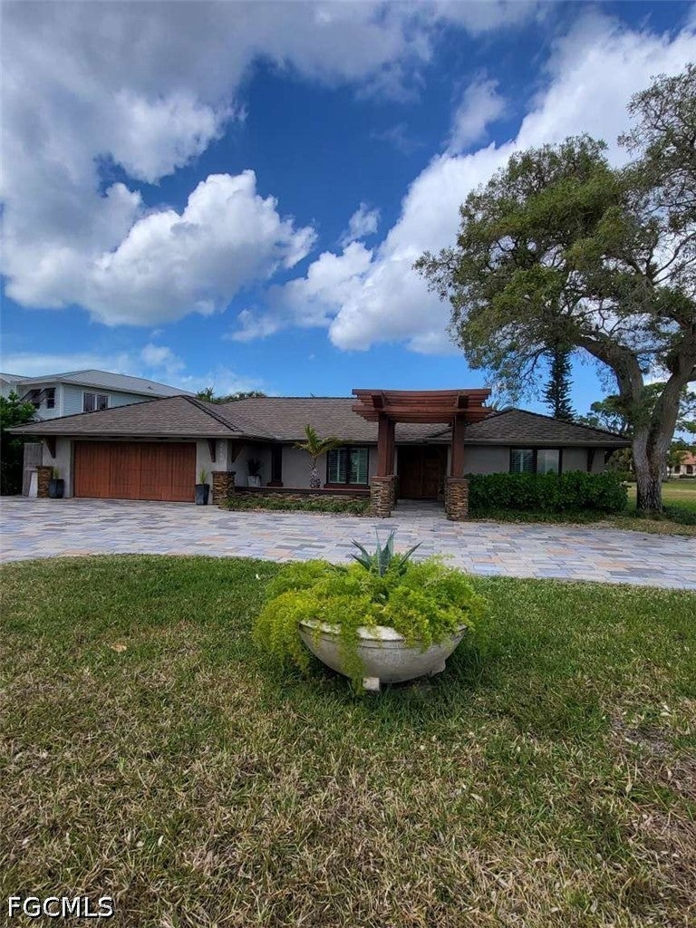 2257 Regal Way, Naples, FL 34110 photo