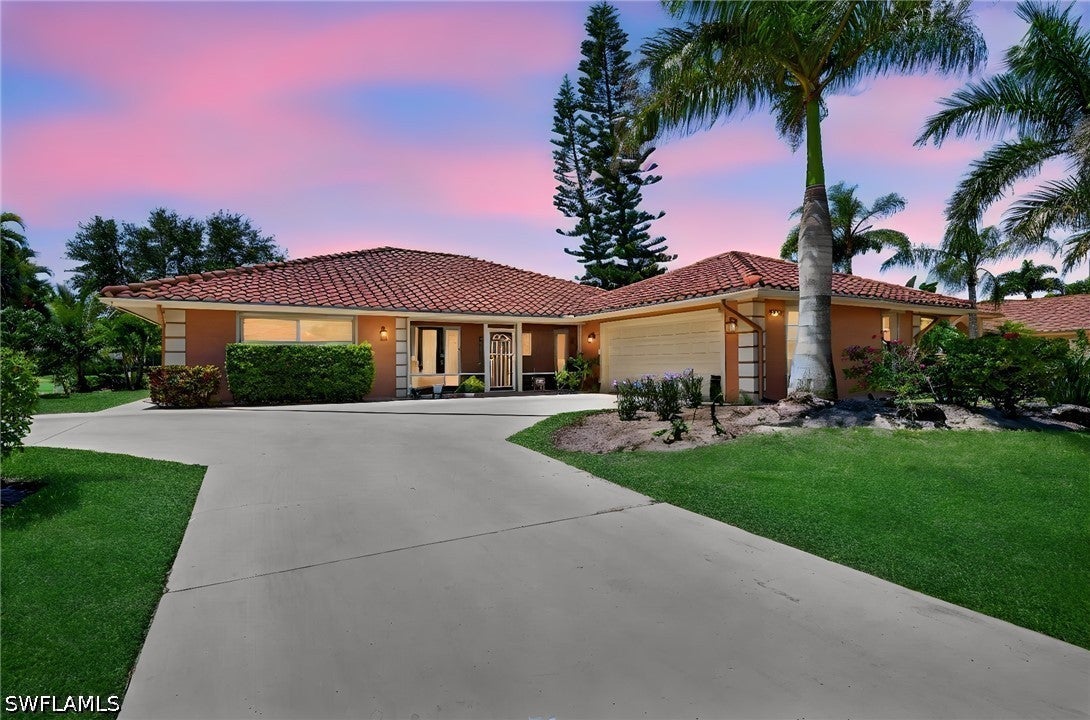 9879 El Greco Cir, Bonita Springs, FL 34135