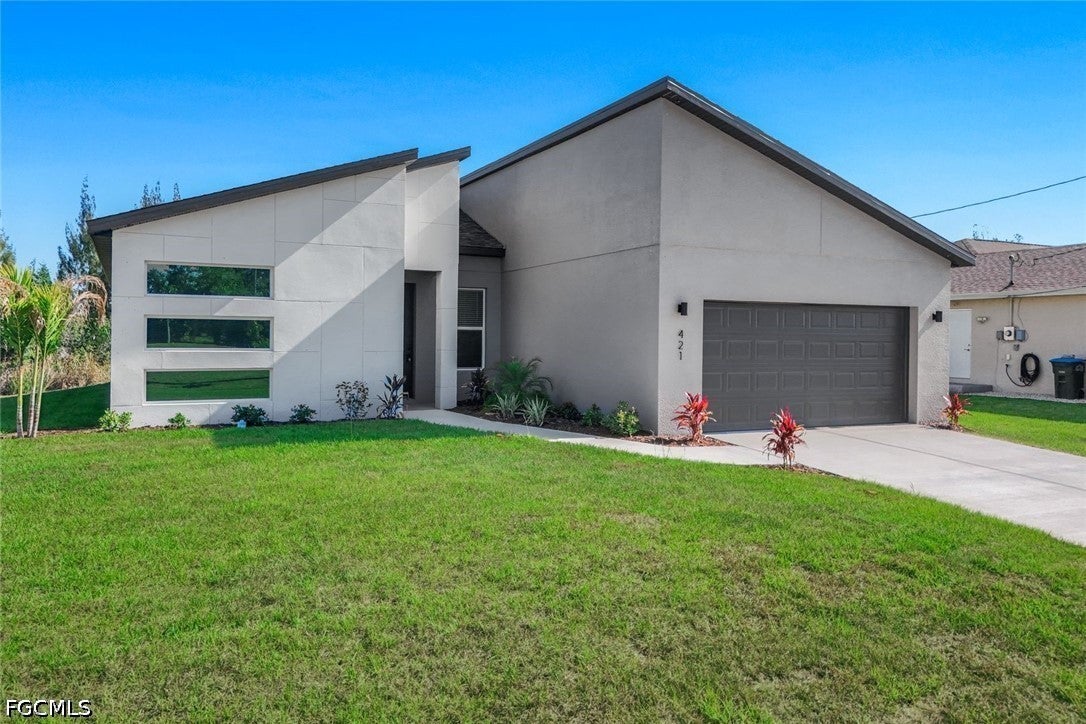 421 NE 19 Terrace, Cape Coral, FL 33909 photo