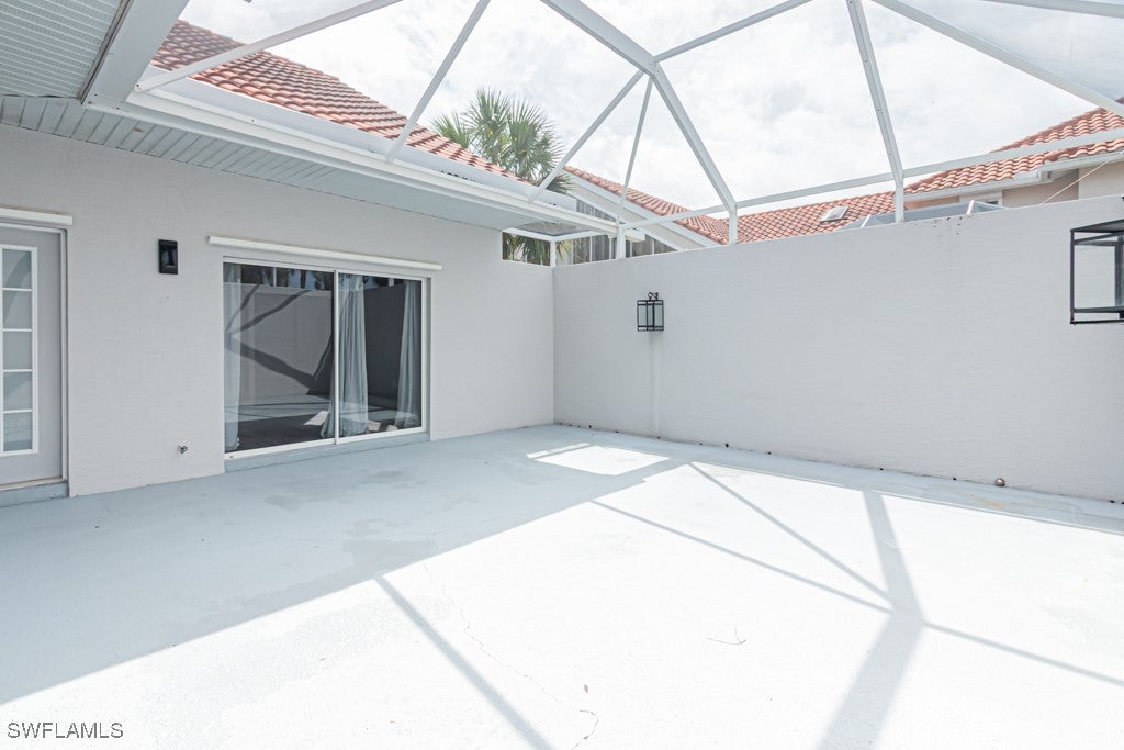 4544 Court Way 18, Naples, FL 34109 photo