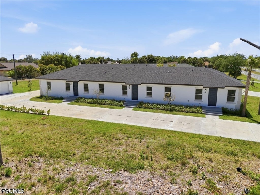 191 Rotonda Blvd #A B C, Rotonda West, FL 33131 photo