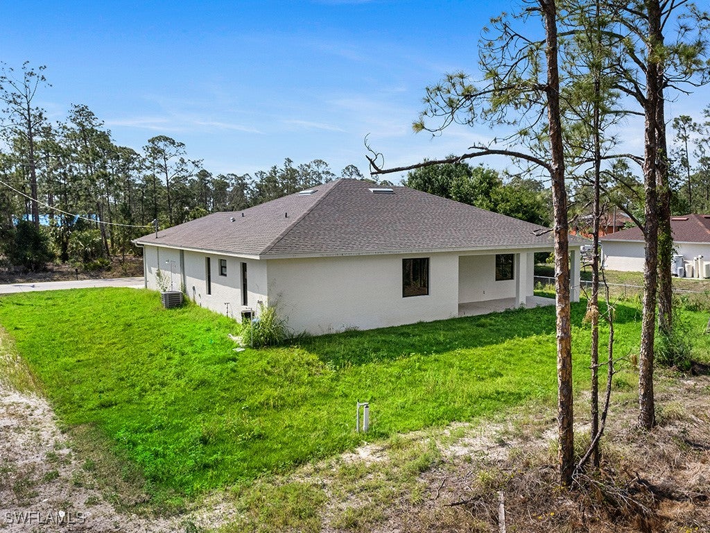 902 Williams Ave, Lehigh Acres, FL 33972 photo