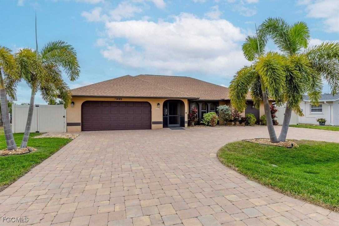 1432 SE 3 St, Cape Coral, FL 33990 photo