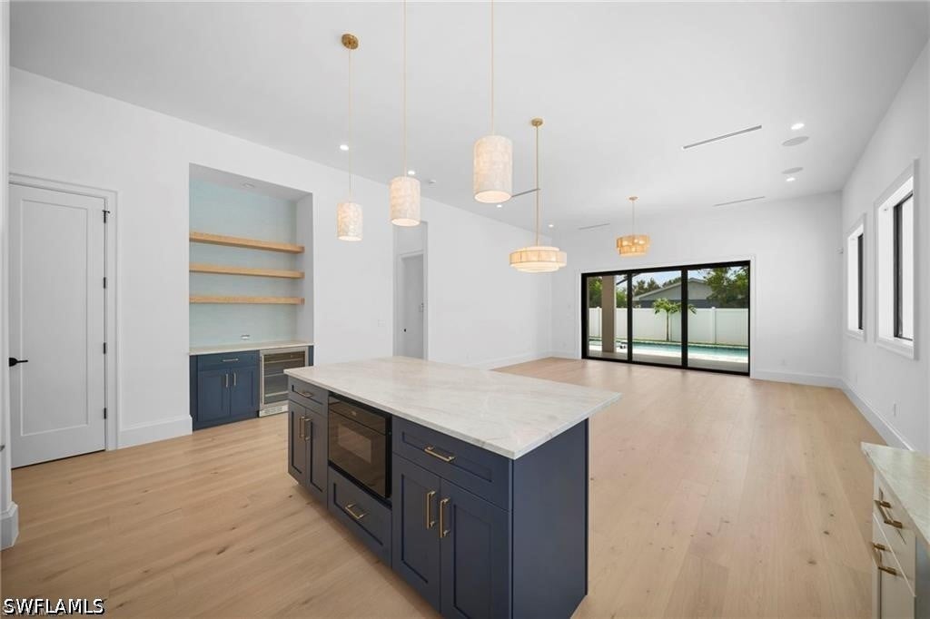 638 93 Ave, Naples, FL 34108 photo