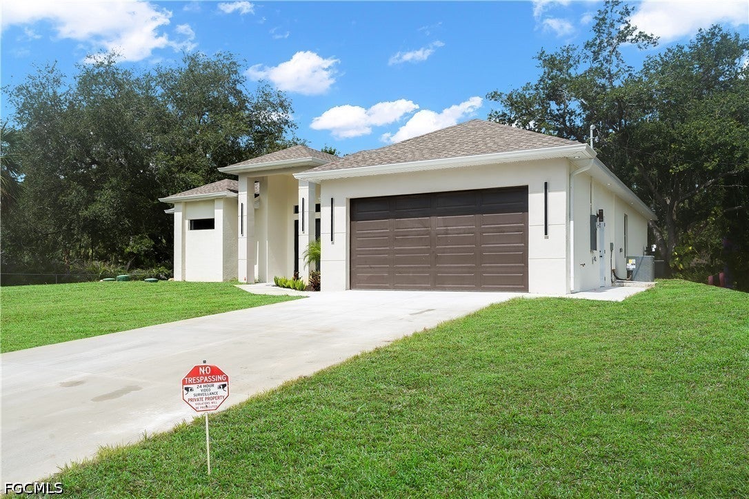 619 Sheldon Ave, Lehigh Acres, FL 33936