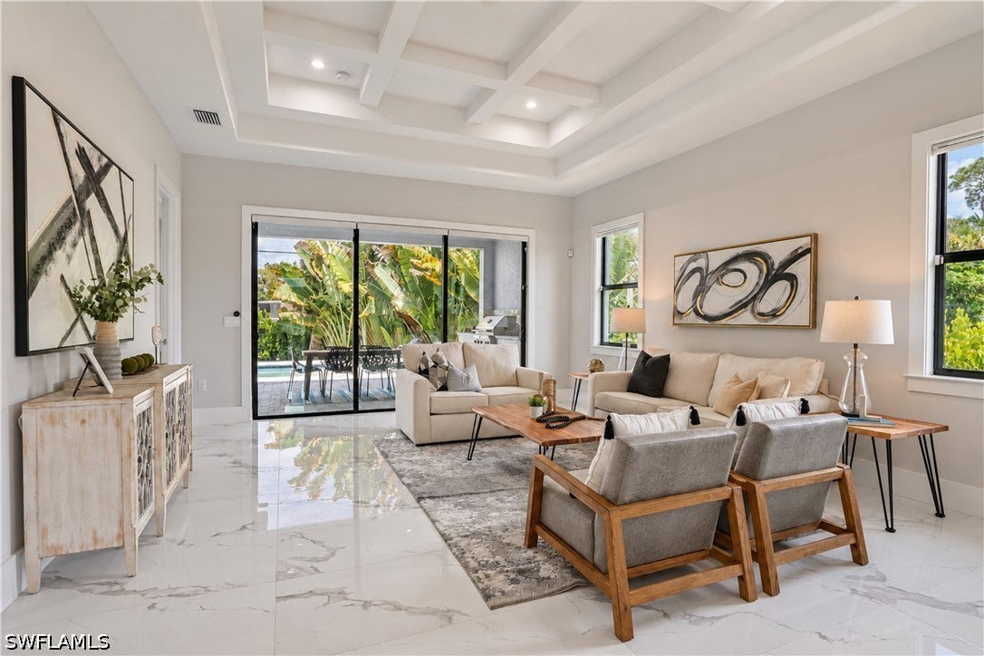799 108 Ave, Naples, FL 34108