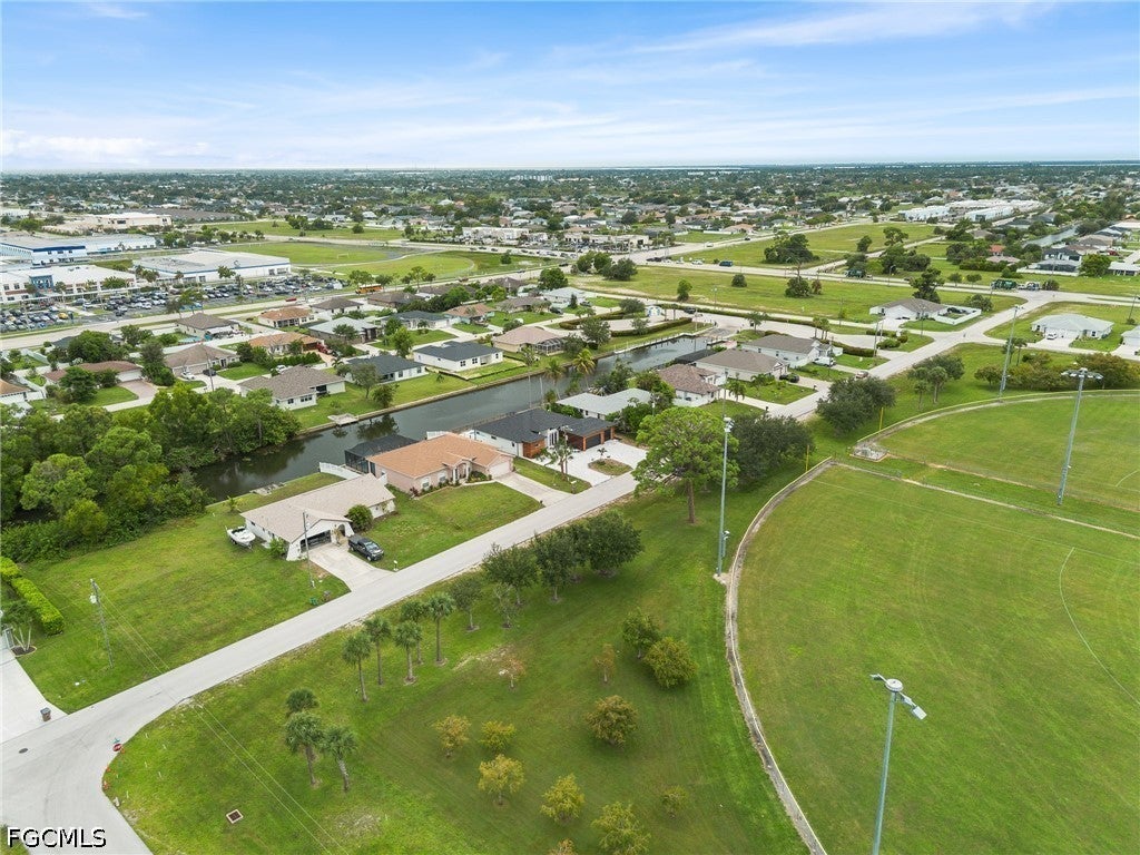 630 SW 15 St, Cape Coral, FL 33991 photo