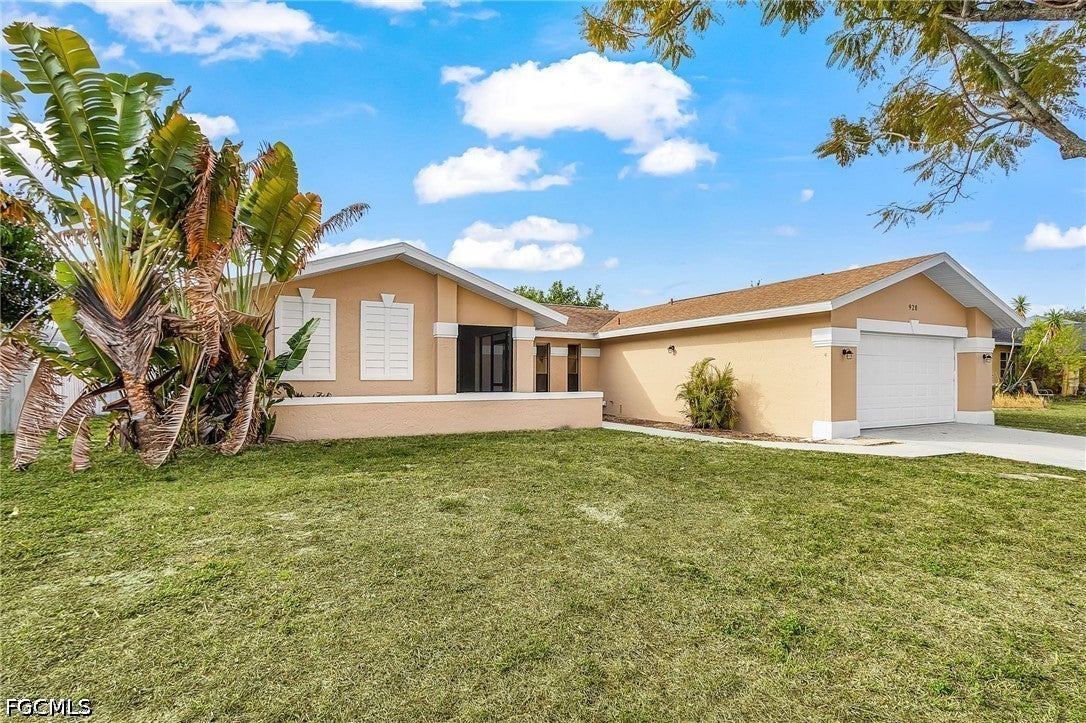 920 SE 21 St, Cape Coral, FL 33990 photo