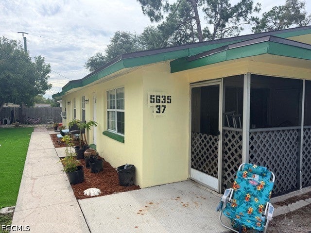 5631 5633 10 Ave, Fort Myers, FL 33907 photo
