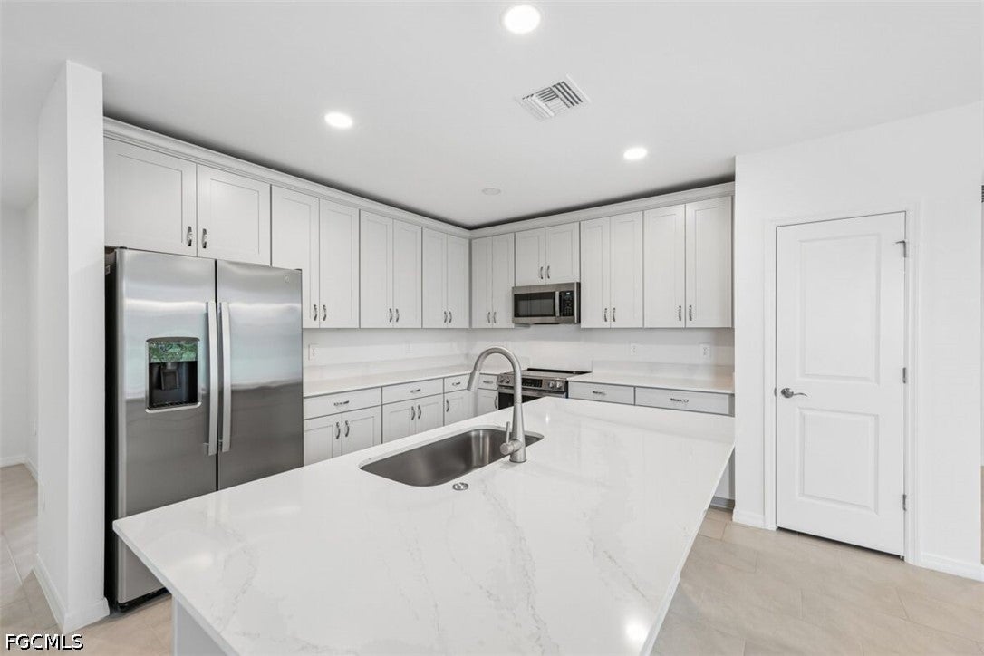 255 Lakeside Breeze Way, Lehigh Acres, FL 33936 photo