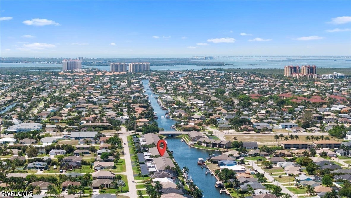 4622 12 Pl, Cape Coral, FL 33914