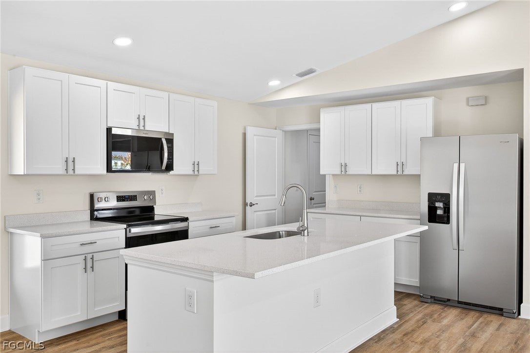 2817 NW 20 Ave, Cape Coral, FL 33993 photo