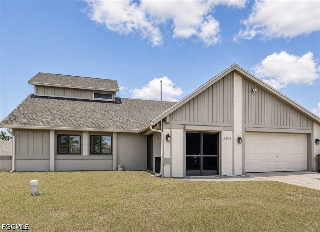 2704 SW 2 Pl, Cape Coral, FL 33914 photo