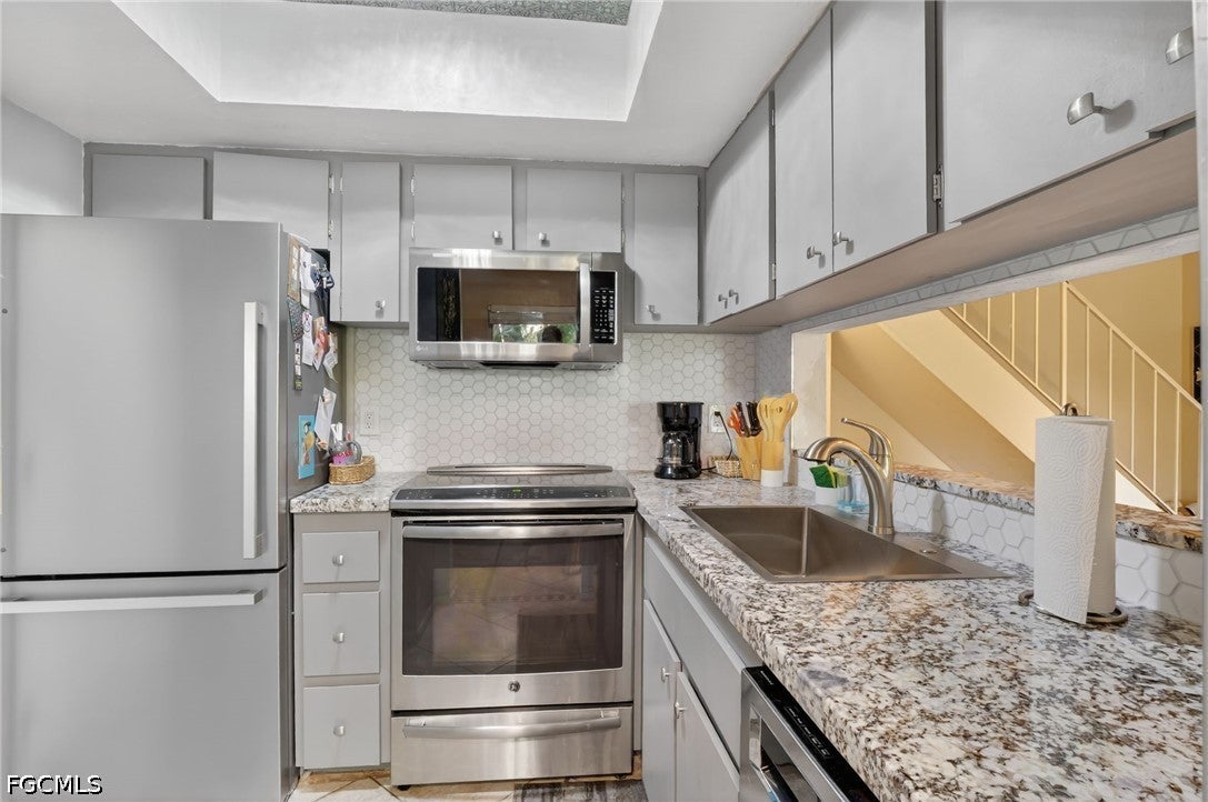 3309 Prince Edward Island Cir #2, Fort Myers, FL 33907 photo