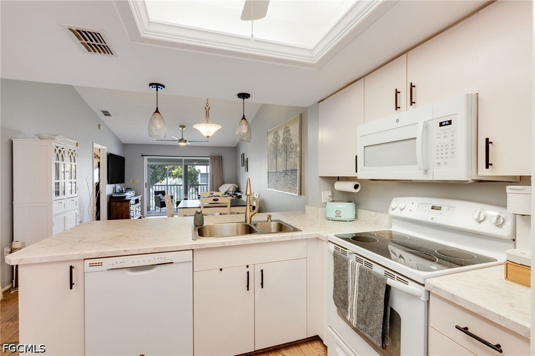 8160 Summerlin Village Cir #507, Fort Myers, FL 33919 photo