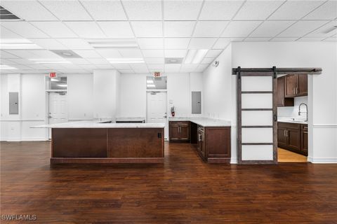 Retail in Fort Myers FL 8991 Daniels Center Drive #103 & #104.jpg