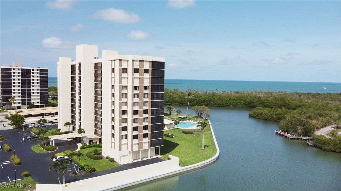 17 Bluebill Ave #901, Naples, FL 34108 photo