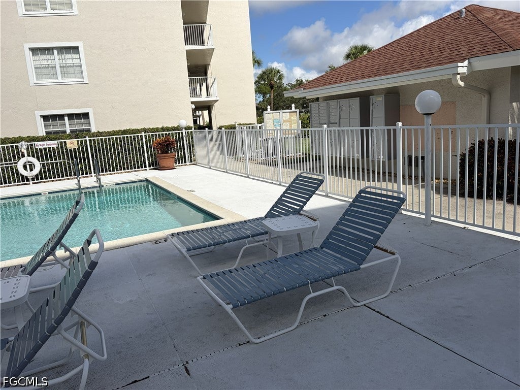 481 Quail Forest Blvd #B 207, Naples, FL 34105 photo