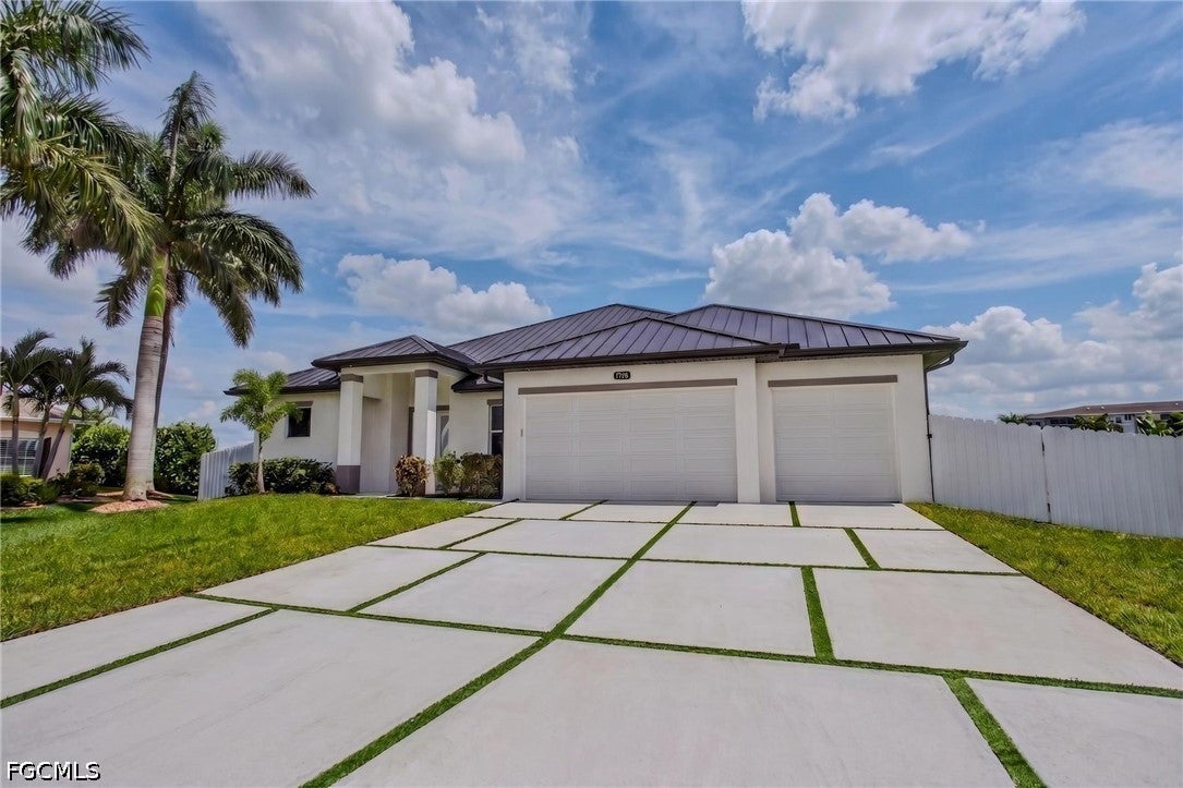 1726 SW 36 Terrace, Cape Coral, FL 33914 photo