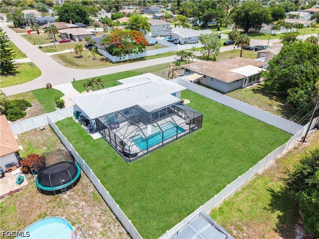 710 SE 42 Ln, Cape Coral, FL 33904 photo