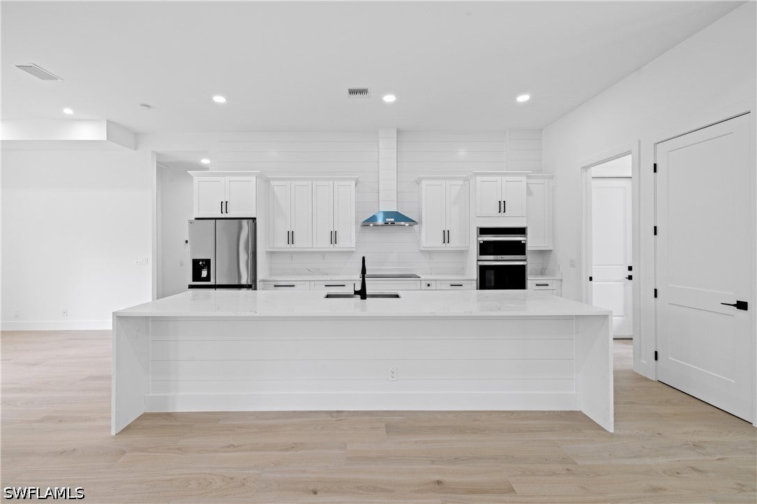 2908 58 Ave, Naples, FL 34120