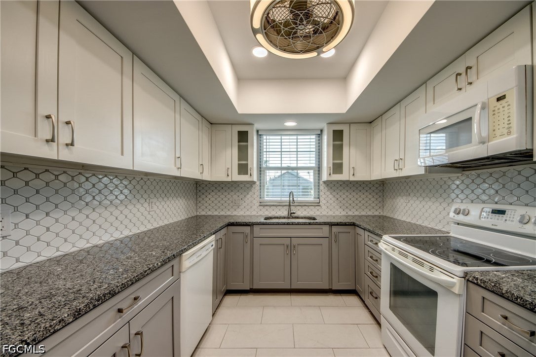4202 SE 4 Pl #3, Cape Coral, FL 33904 photo