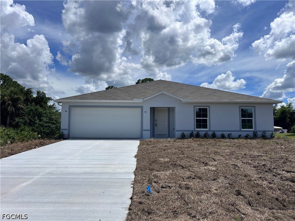 3715 32 St, Lehigh Acres, FL 33976 photo