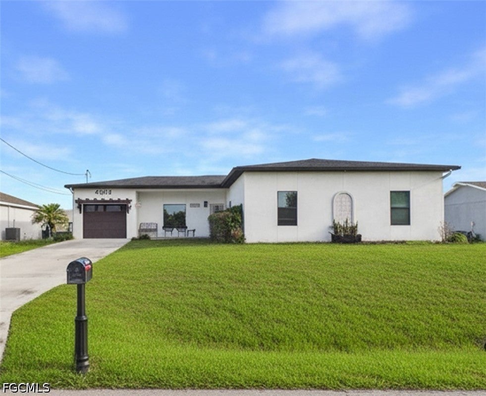 4004 13 St, Lehigh Acres, FL 33976