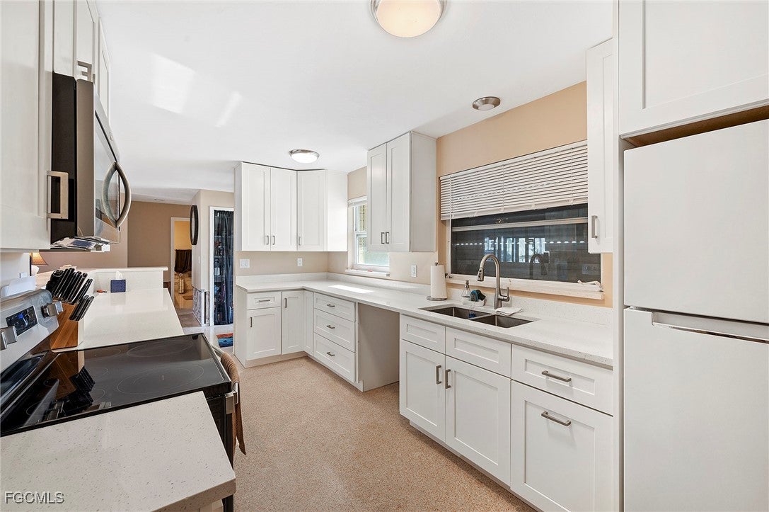 49 Fairview Blvd, Fort Myers Beach, FL 33931 photo