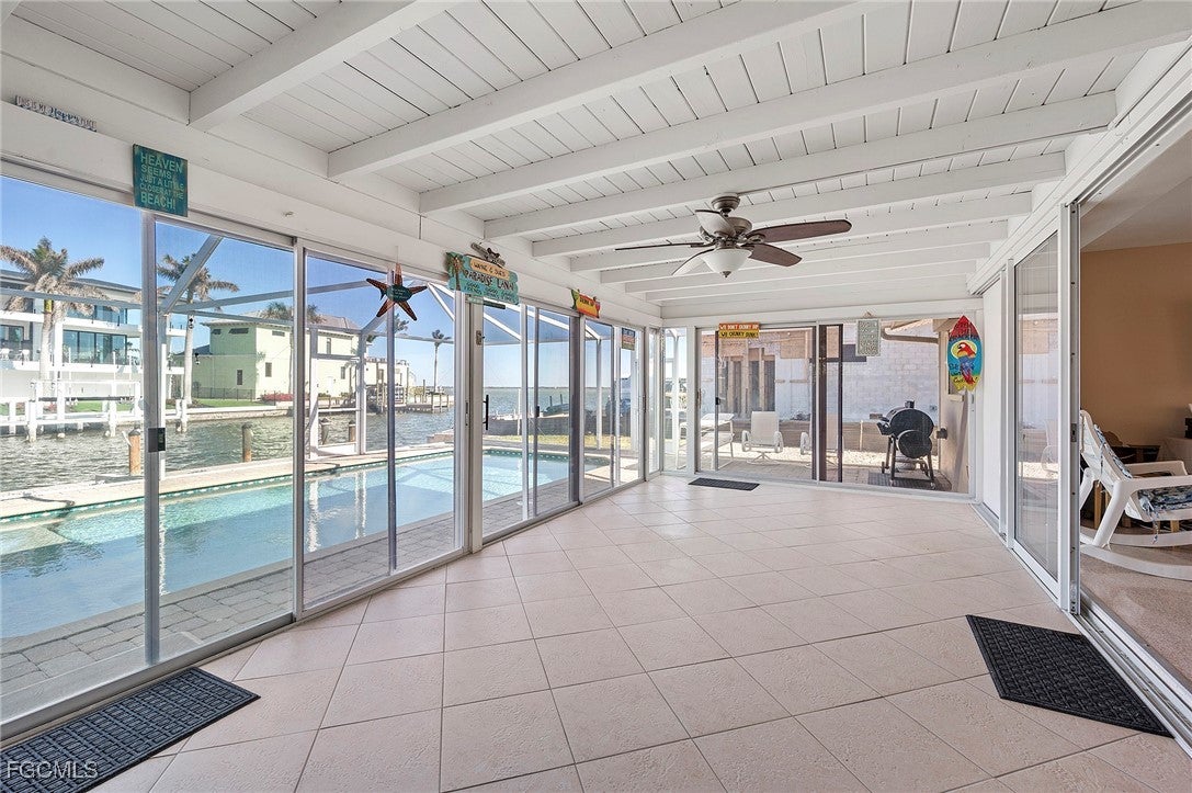 49 Fairview Blvd, Fort Myers Beach, FL 33931 photo