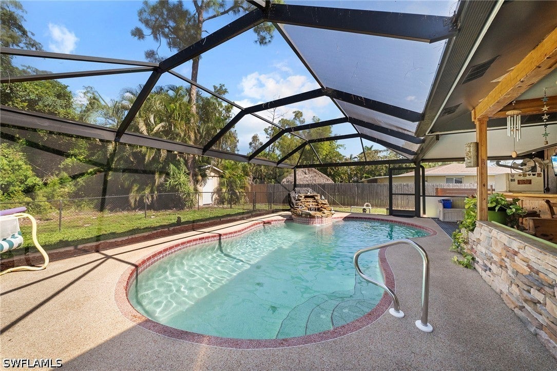19016 Murcott Dr, Fort Myers, FL 33967