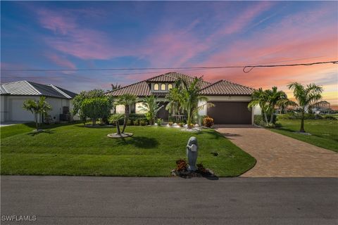 Single Family Residence in Cape Coral FL 2828 NW 46th Avenue.jpg
