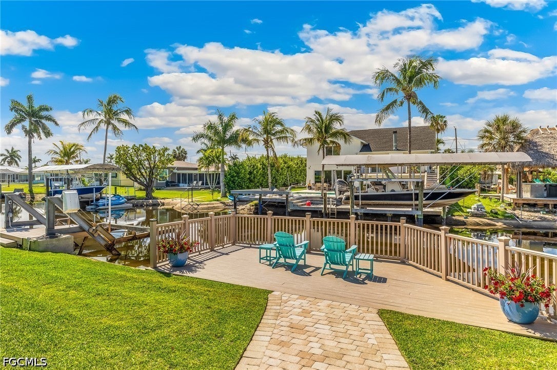 6405 Park Rd, Fort Myers, FL 33908