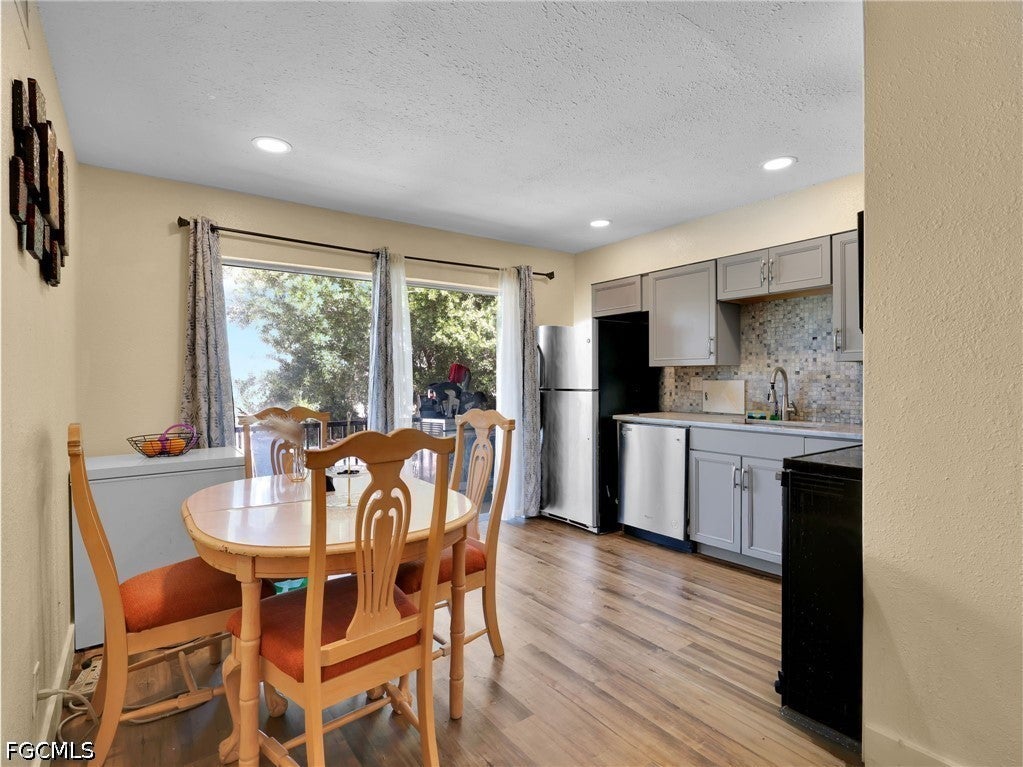 1560 Colonial Blvd #235, Fort Myers, FL 33907 photo