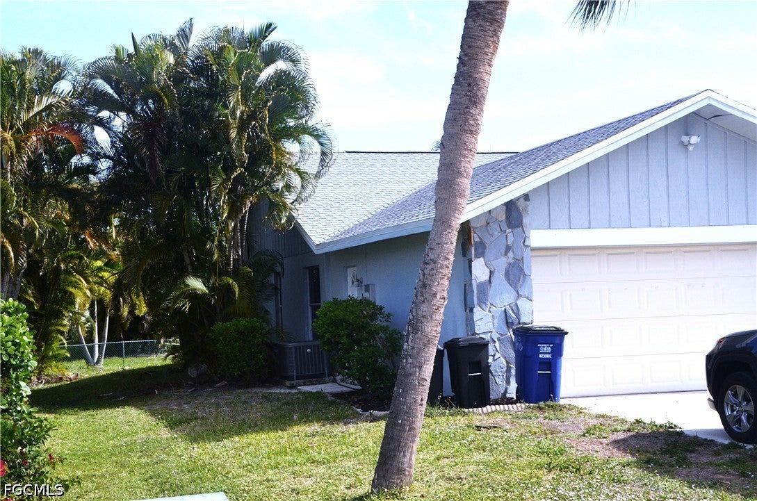 6036 Birnam Wood Ln, Fort Myers, FL 33908 photo