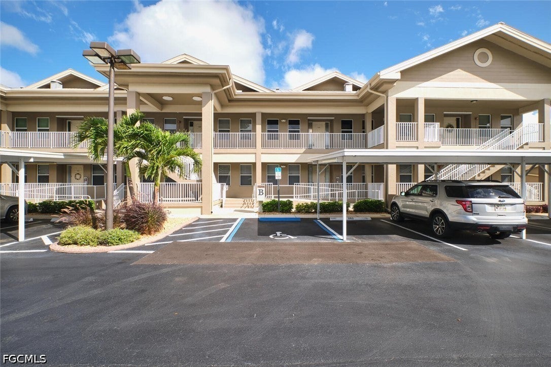 15256 Riverbend Blvd, North Fort Myers, FL 33917
