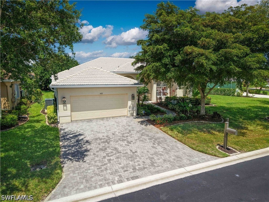 14111 Creek Ct, Fort Myers, FL 33908 photo
