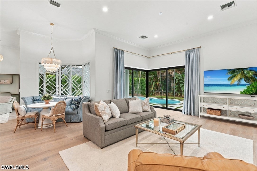 9833 Clear Lake Cir, Naples, FL 34109 photo