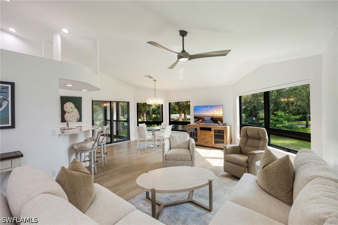 792 Eagle Creek Dr, Naples, FL 34113