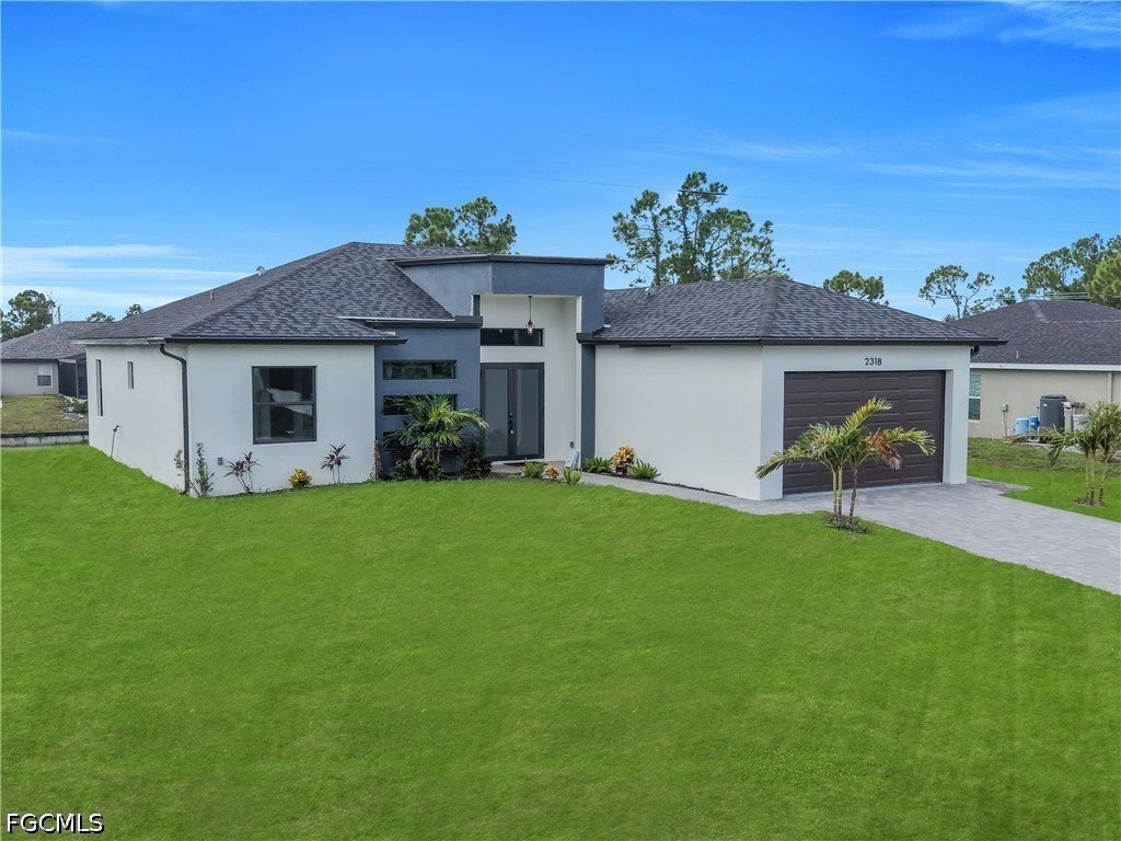 2318 NW 30 Terrace, Cape Coral, FL 33993 photo