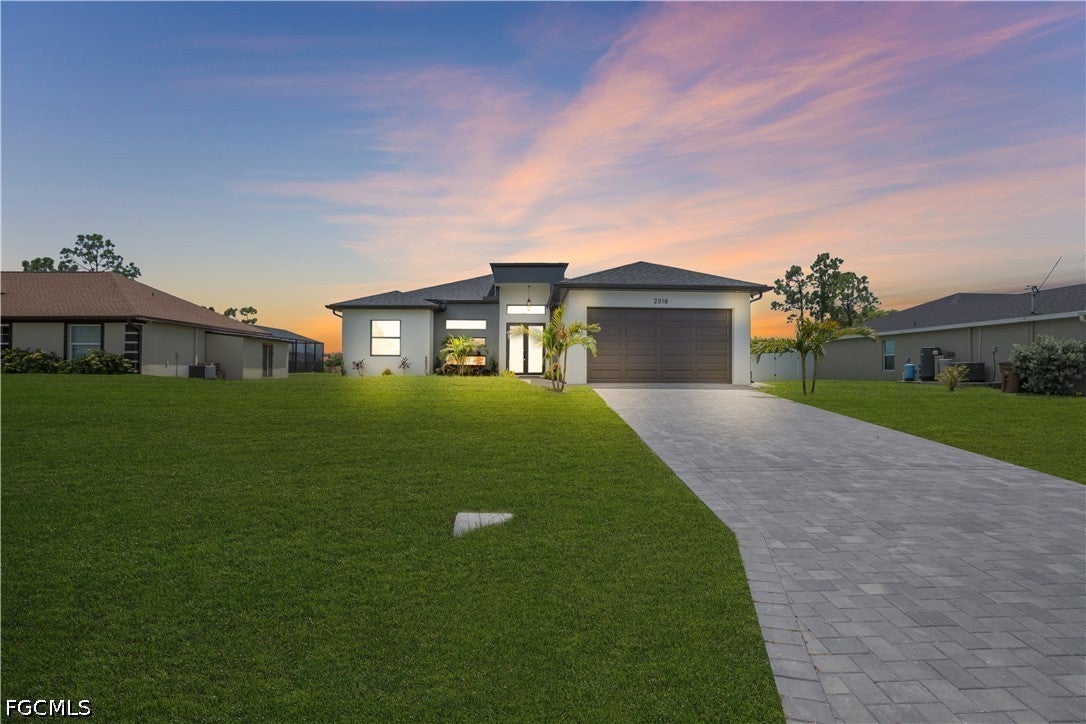 2318 30 Terrace, Cape Coral, FL 33993