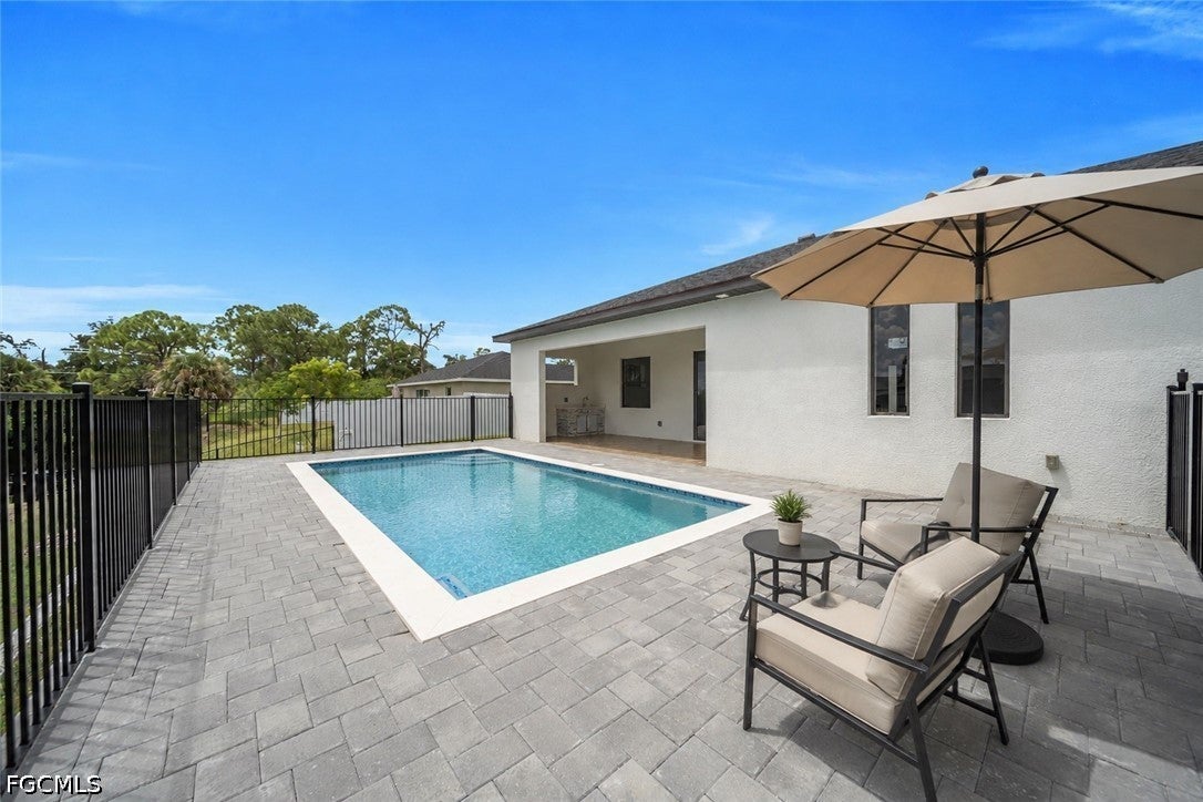 2318 NW 30 Terrace, Cape Coral, FL 33993 photo