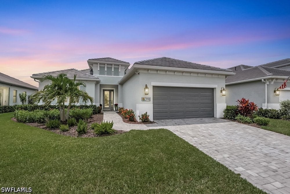 3998 Perseus St, Naples, FL 34120