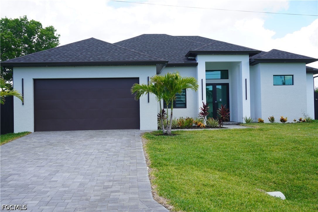2523 18 Ave, Cape Coral, FL 33914