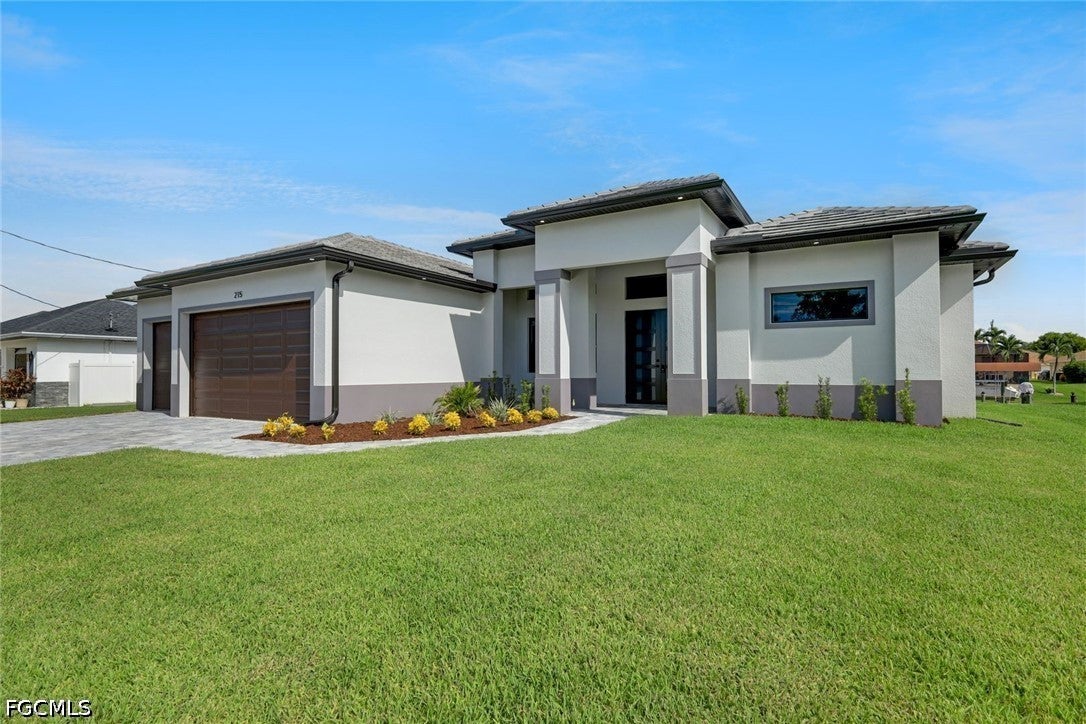215 SW 37 Ln, Cape Coral, FL 33914 photo