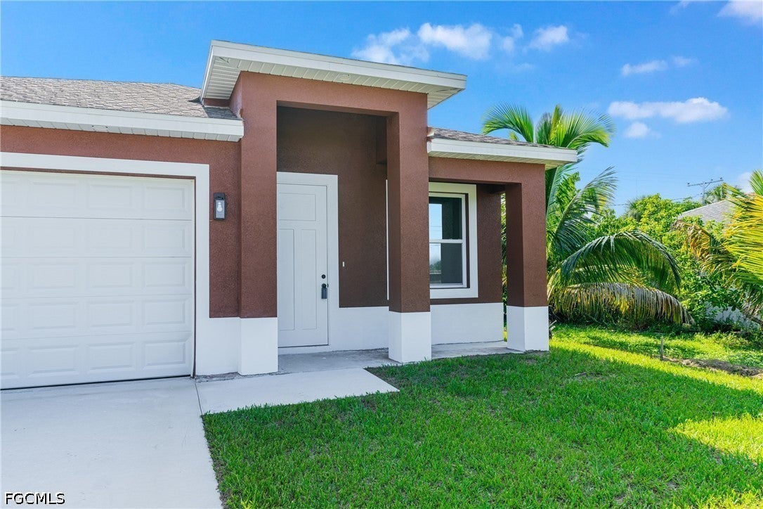 2109 Jaylen Watkins St, Fort Myers, FL 33916 photo