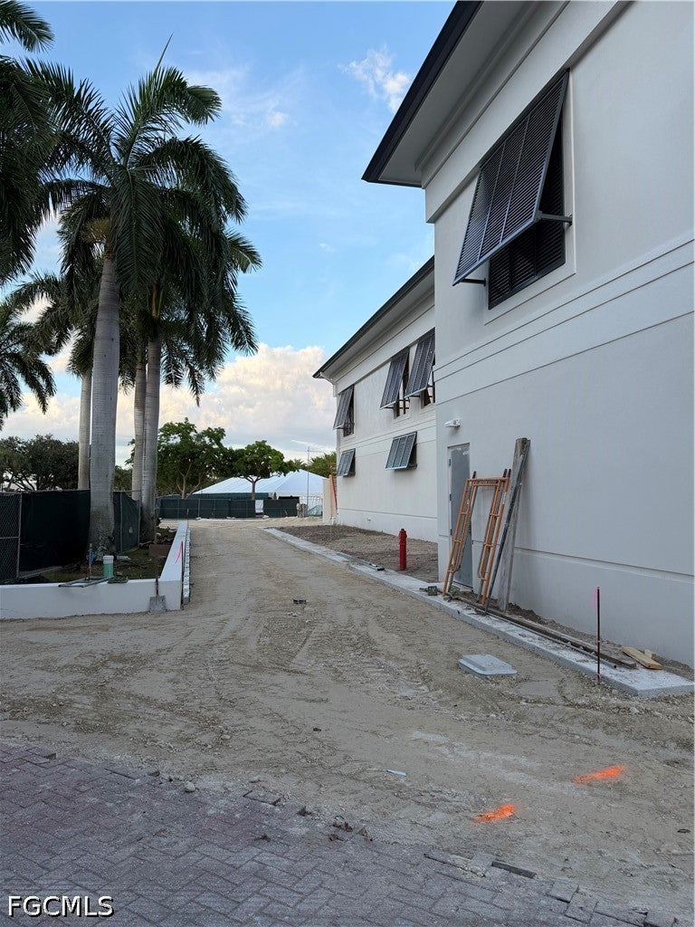 4700 Yacht Harbor Dr #622, Naples, FL 34112 photo