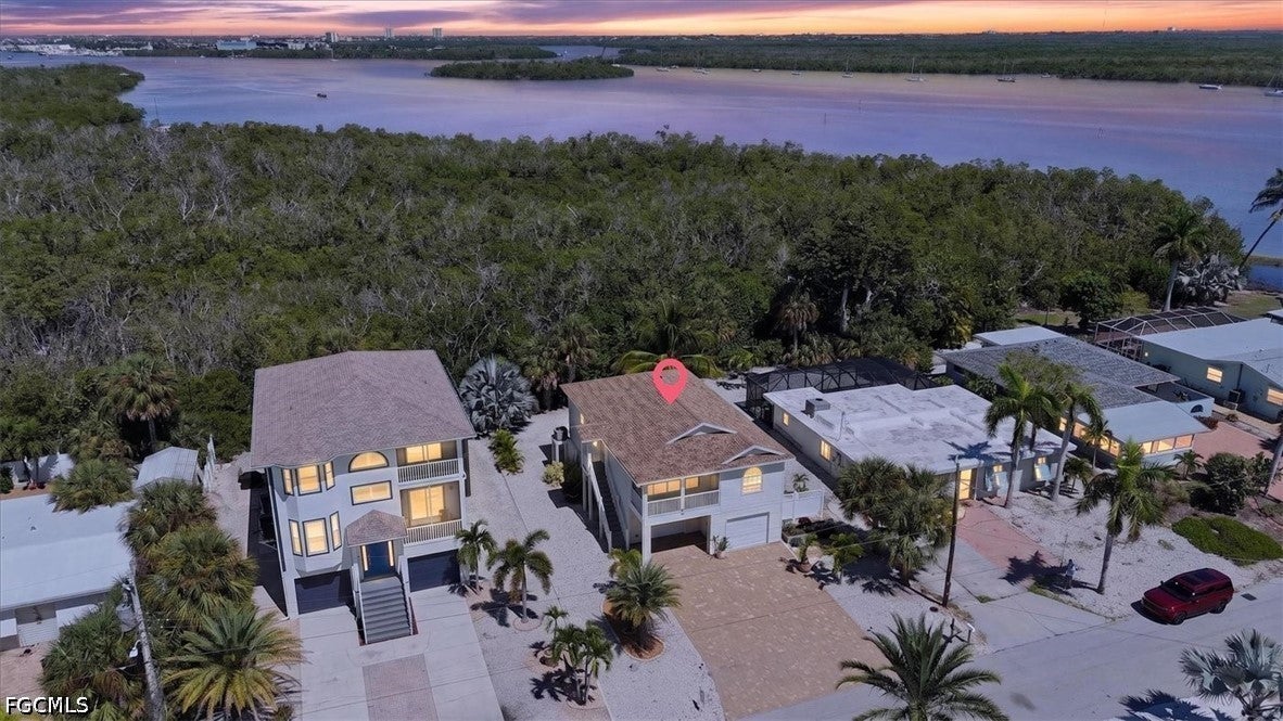 401 Donora Blvd, Fort Myers Beach, FL 33931 photo
